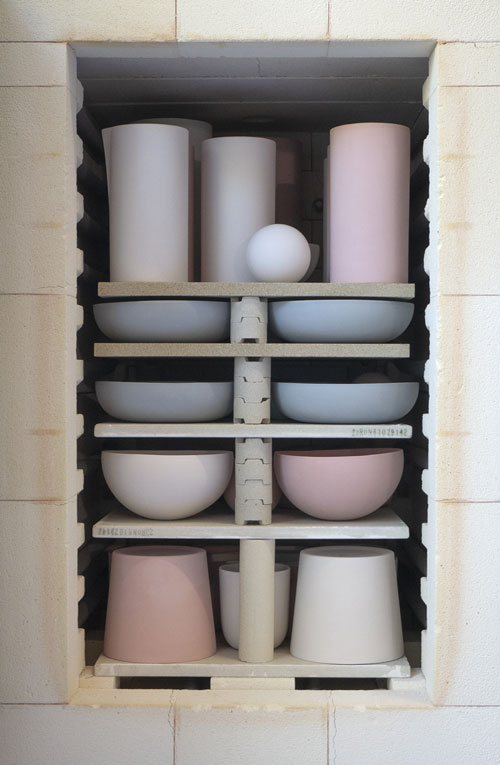 photo sortie de four de l'atelier de céramique Valérie Delobal