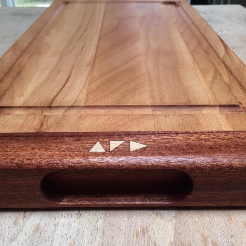 planche à découper en bois massif